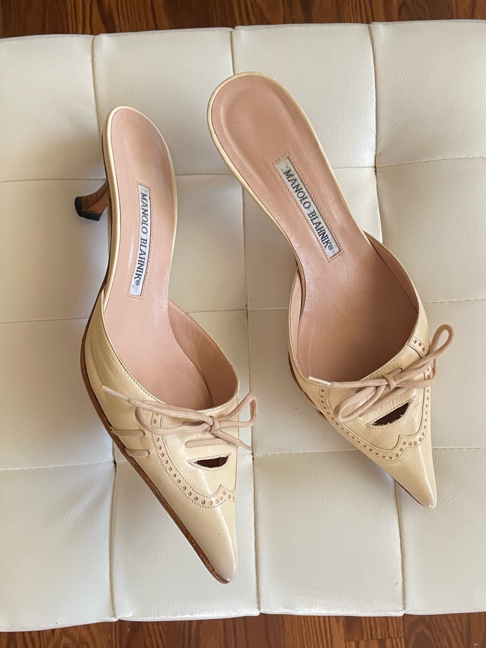 Vintage Manolo Blahnik Kitten Heel Mules - Picture 1 of 5